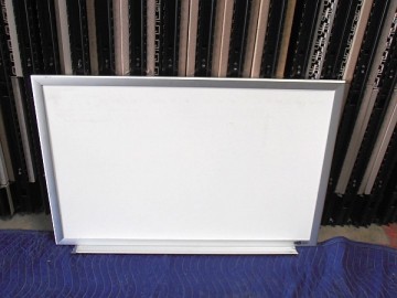 Used 3 x 2 Whiteboards